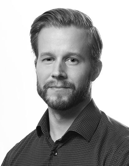 Headshot of a man