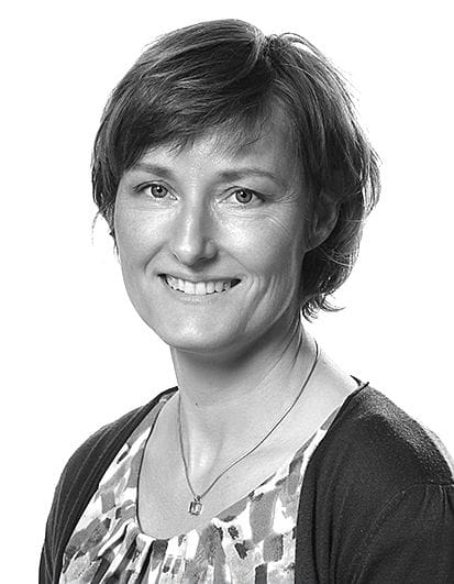 Headshot of a woman