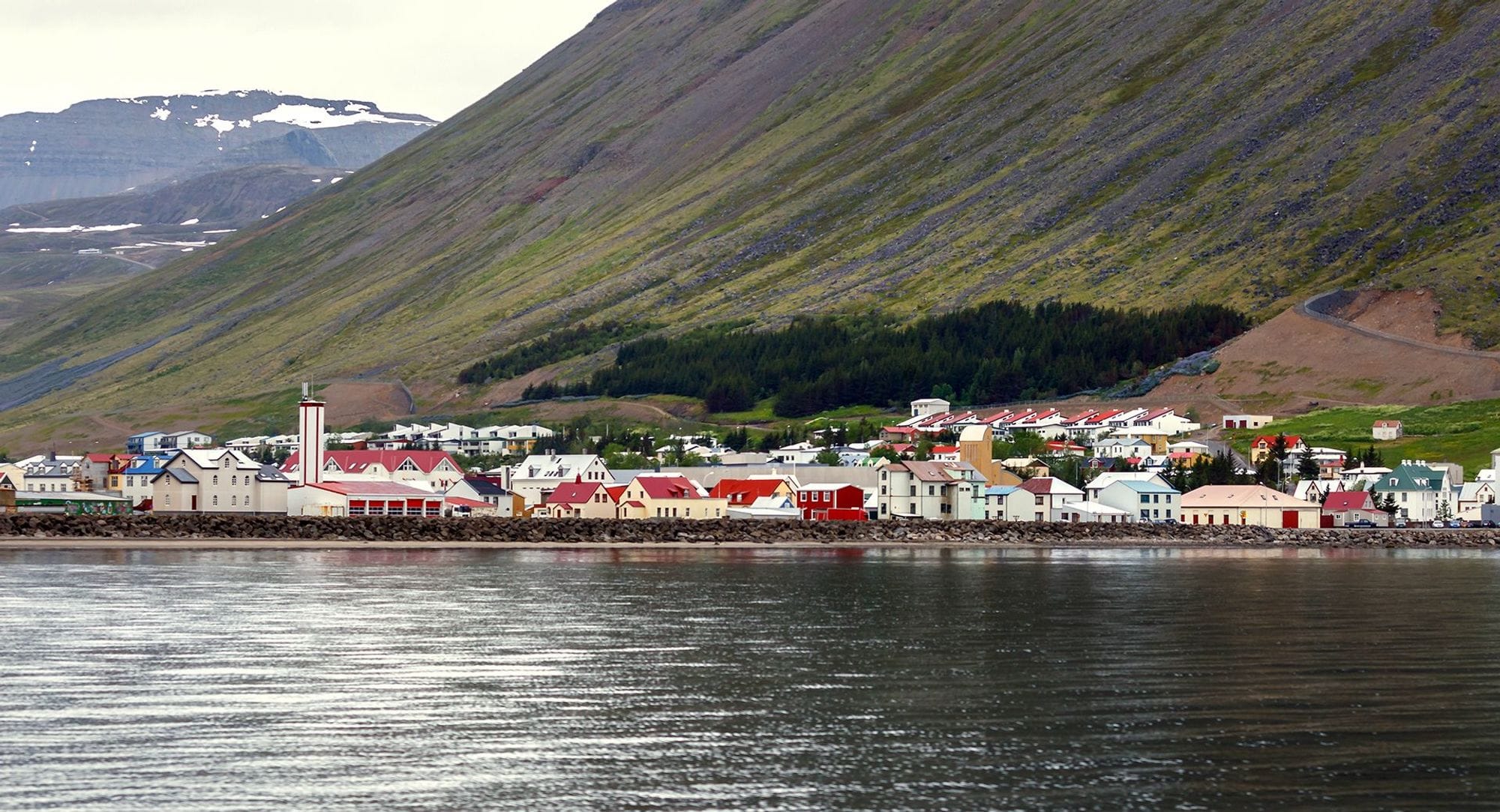 Ísafjörður horft frá hafi.