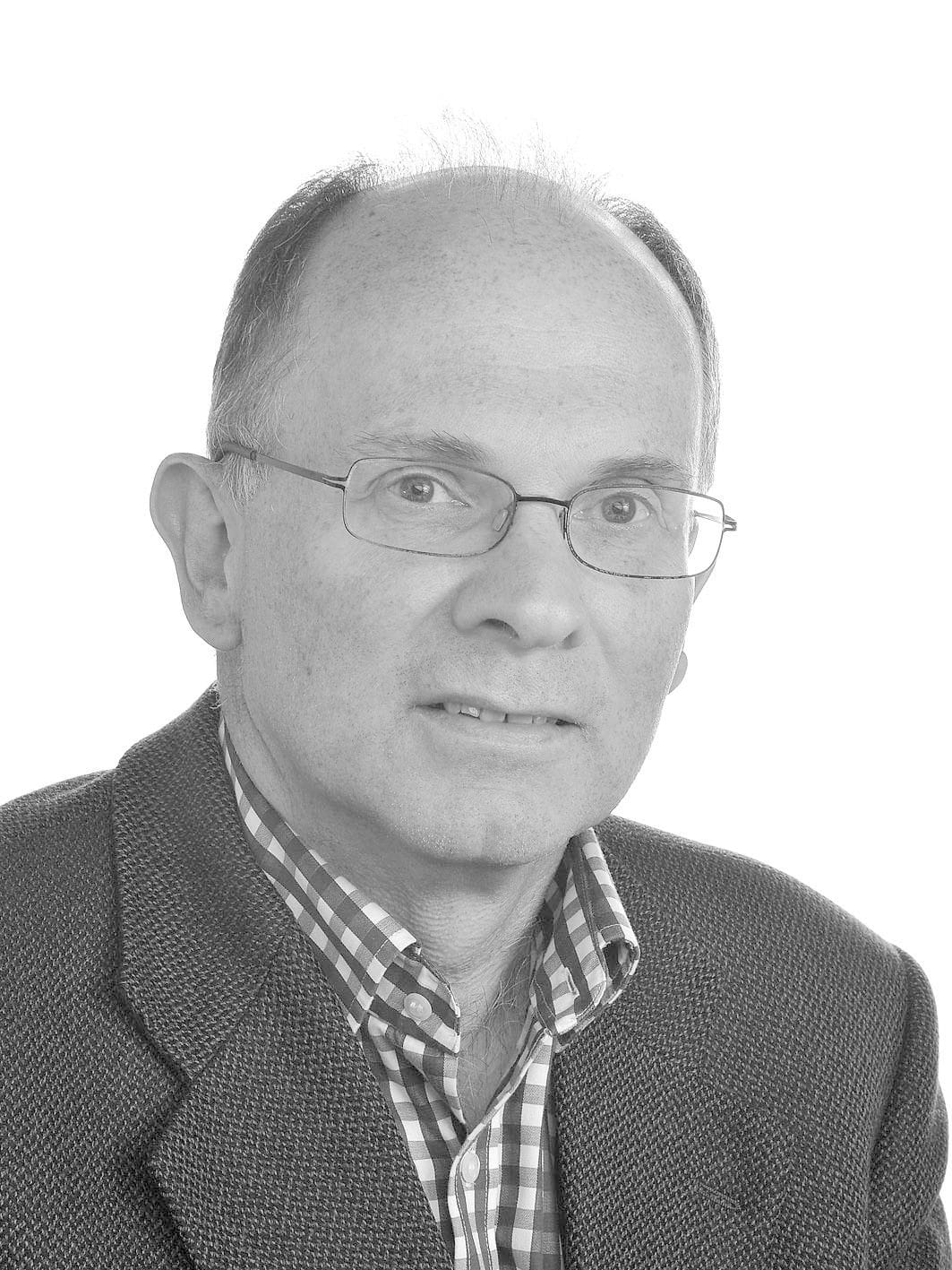 Headshot of a man