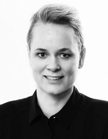 Headshot of a woman