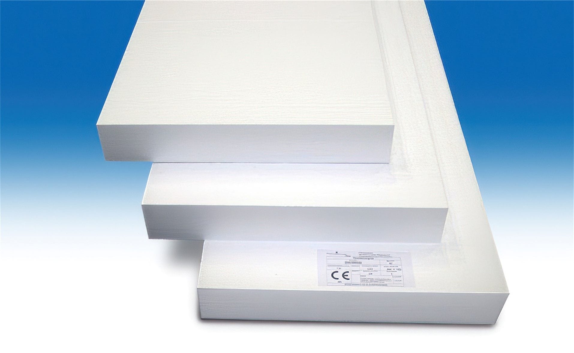 picture of plates of styrofoam